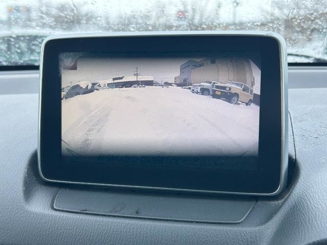 【 バックカメラ 】便利なバックカメラ装備で安全確認を頂けます。駐車が苦手な方にもオススメな便利機能です♪