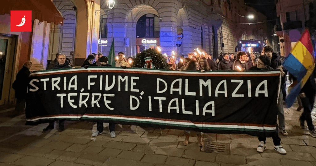 「イストリア、リエカ、ダルマチア - イタリアの国」。これはイタリア右派の旗です