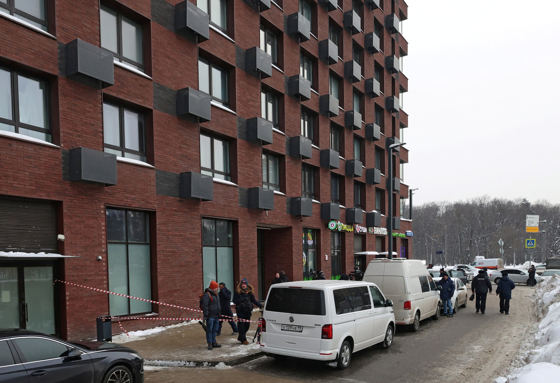 ロシア軍高官、自宅で銃撃され重体　ウクライナは関与否定