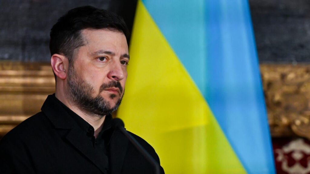 ゼレンスキー氏、ウクライナ国民はロシア領土の譲渡を許さないと発言