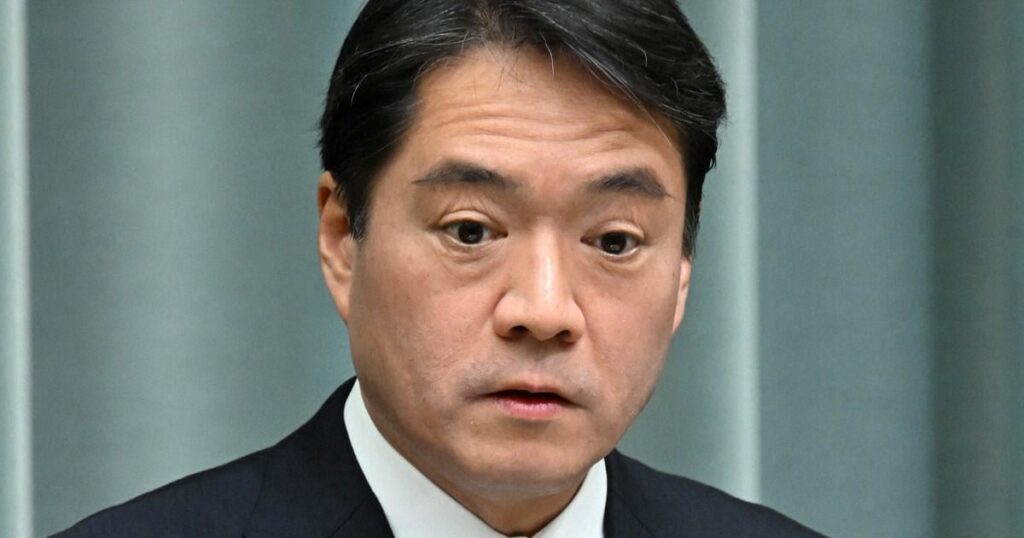 官房副長官 首相カタログギフトは「説明重ねなければならない」 ／「（国民の）理解を得られるものと考えている」
