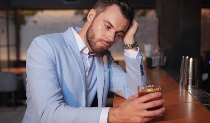 もし男性が同じ口調で女性についてこれを書いたら、彼は十字架につけられるでしょう。