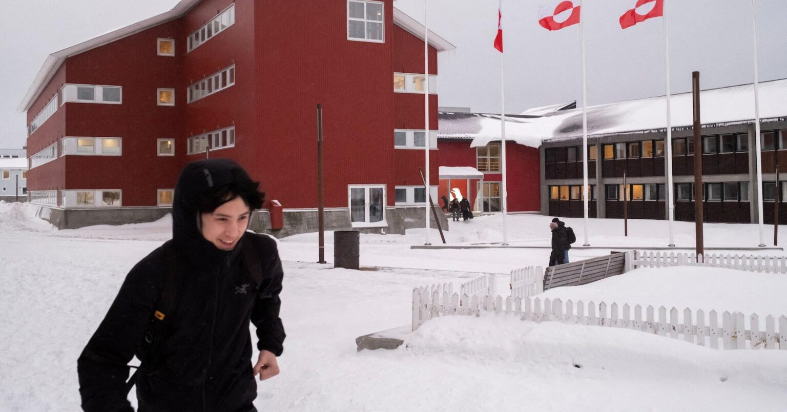 トランプ大統領は依然としてグリーンランド支配を目指しているとニールセン首相が警告