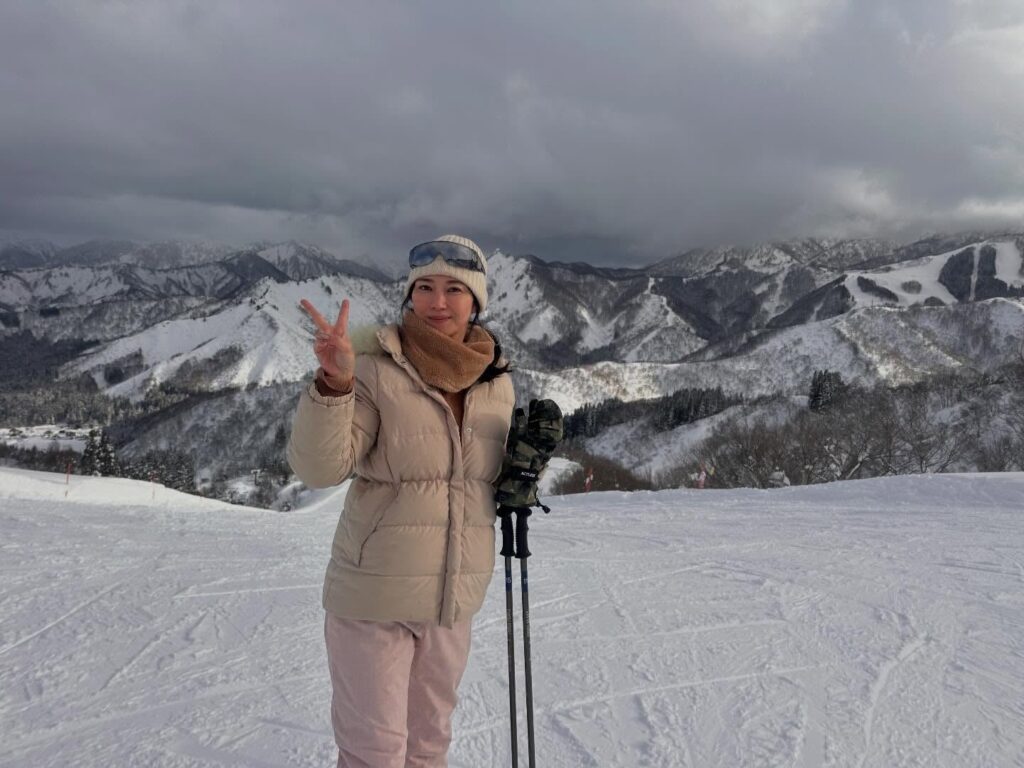 「子どもたちの成長に感動」飯田圭織、雪山での穏やかな時間を報告 | 話題の投稿 | スポーツブル (スポブル)
