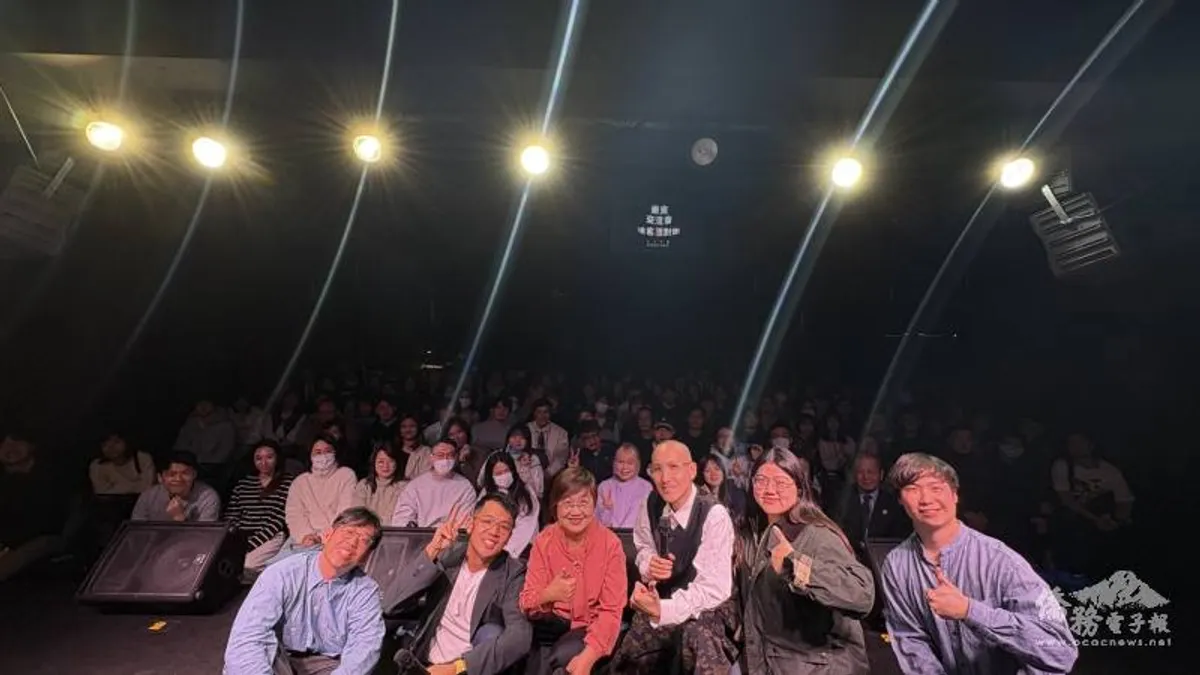 徐佳青委員長が東京でライブポッドキャストに出演し、在日台湾人青年らと台湾のアイデンティティや外交の未来について語り合った。（写真/華僑向けメルマガ提供）