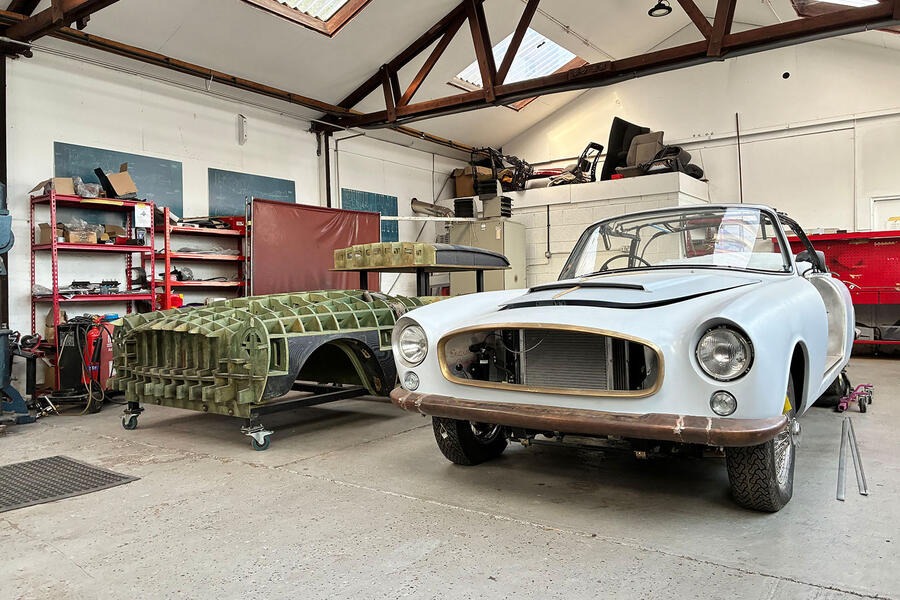 アルヴィスのワークショップ