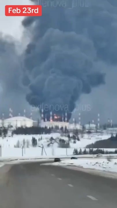 ウクライナ、ドルジバ・パイプラインの一部であるロシアの主要石油施設を攻撃