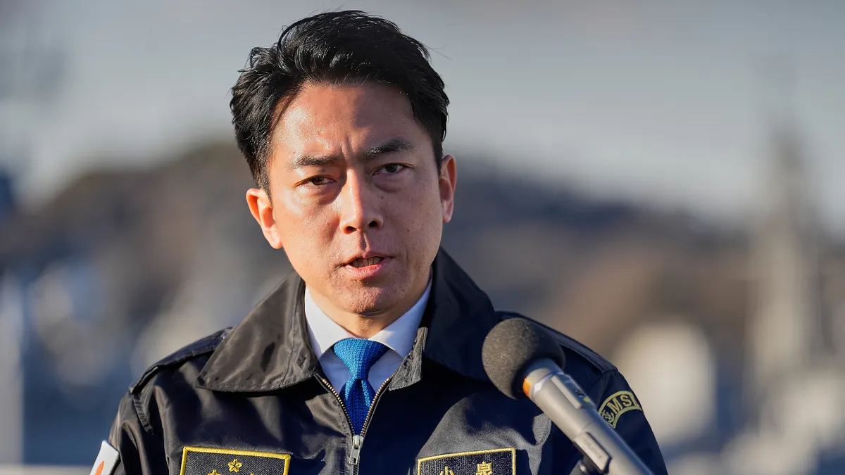 小泉進次郎防衛相は与那国島へのミサイル部隊配備について2030年を計画していると明かした。（資料写真/AP通信）