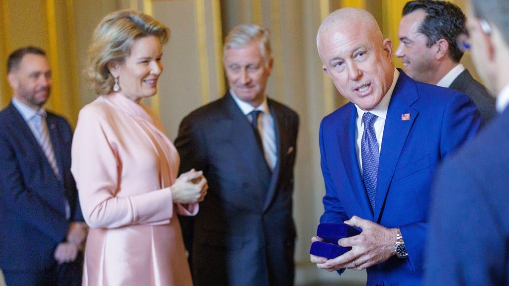 大使の暴言を受けてベルギーと米国の間で外交紛争