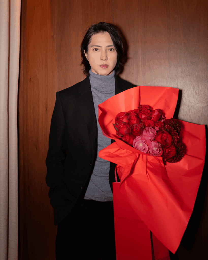 山下智久さんが選ぶ、大切な人と一緒に楽しみたい 「モエ・エ・シャンドン」の「SHARE THE LOVE（シェア ザ ラブ）」。 バレンタインからホワイトデーへ、“人とのつながり”を祝う大人のかたち – STORY [ストーリィ] オフィシャルサイト