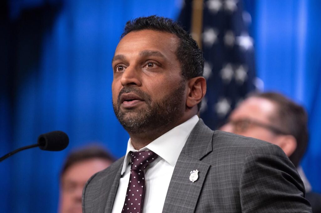 「非常に不適切」：FBI長官カシュ・パテル、チームUSAとのパーティーで反発に直面