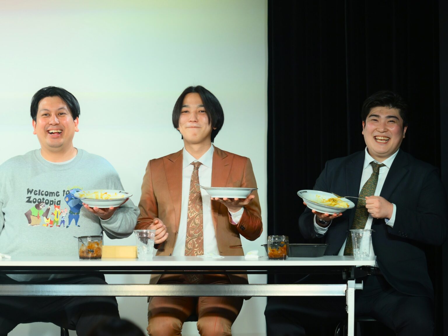 例えば炎タキノ“福島県の海産物×ココイチ”コラボカレーに感激「いままで食べた食べ物のなかでいちばん美味しい」 | FANY Magazine