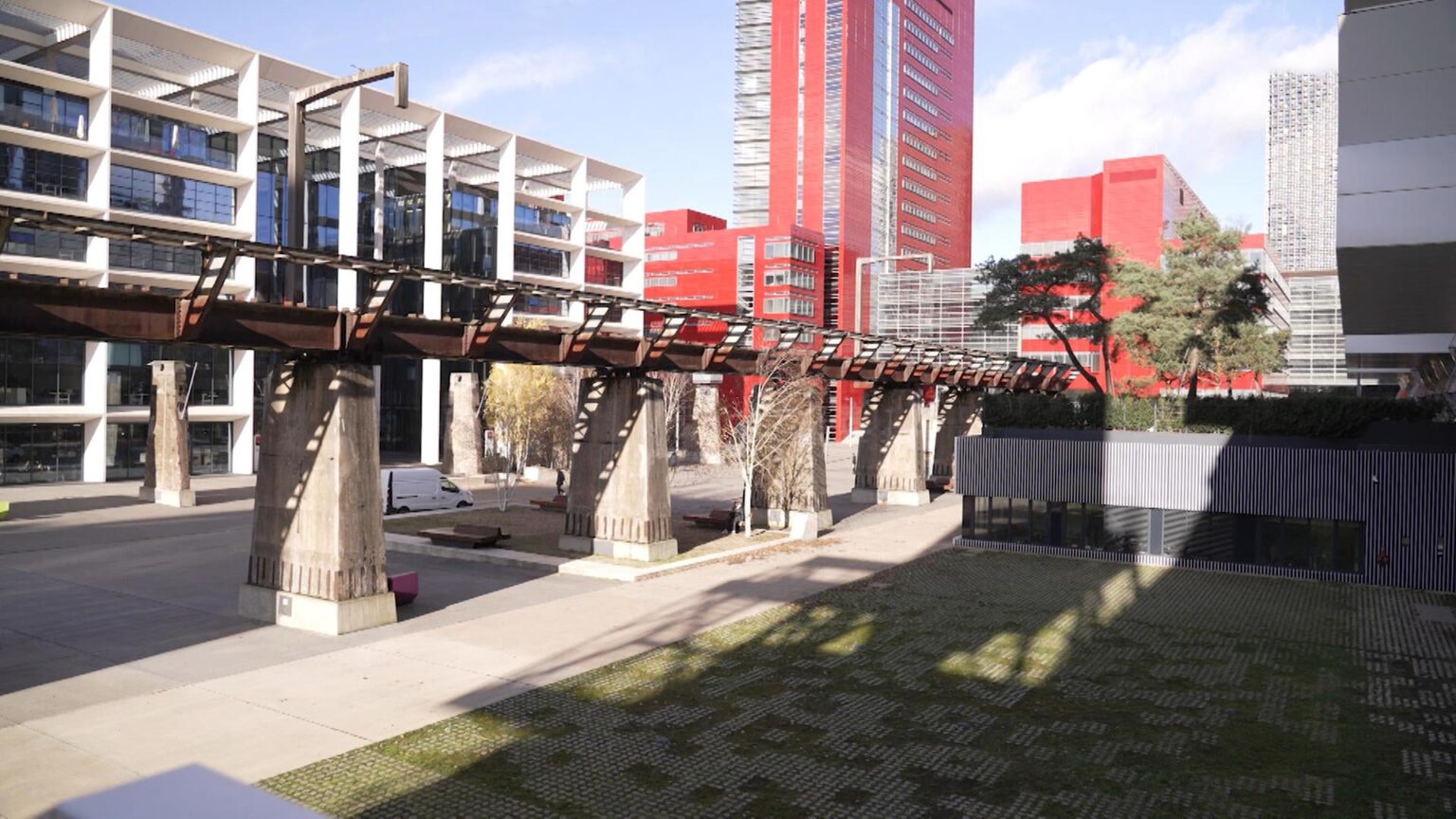 ルクセンブルク大学: 研究資金の配分における透明性の欠如と利益相反