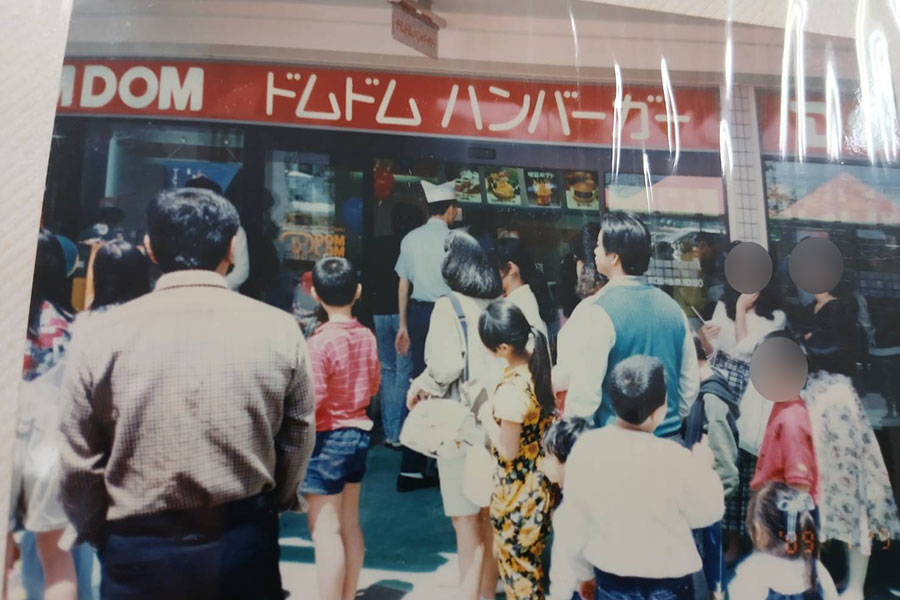 おかえり！奈良に「ドムドムバーガー」37年前と同じ場所で、運命的な再出店 | Lmaga.jp