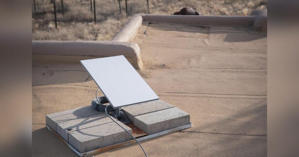 ロシアとイラン、イーロン・マスク氏のスターリンクを国際法違反で非難