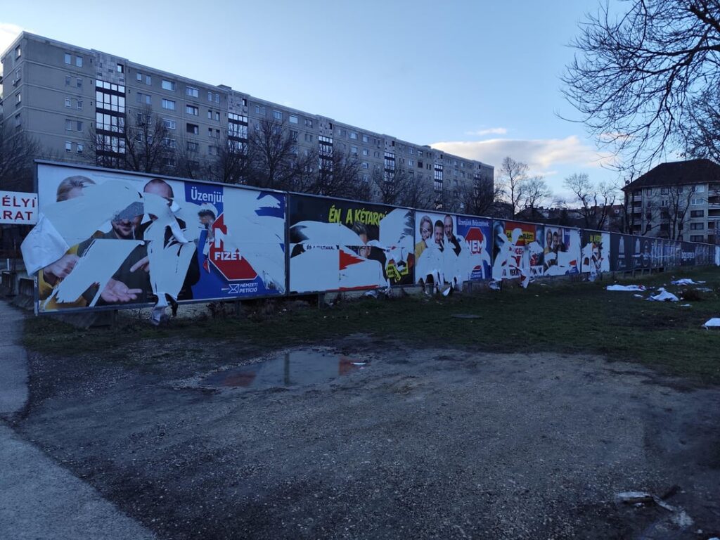 世界は癒されつつあります。オーブダで目が覚めると、