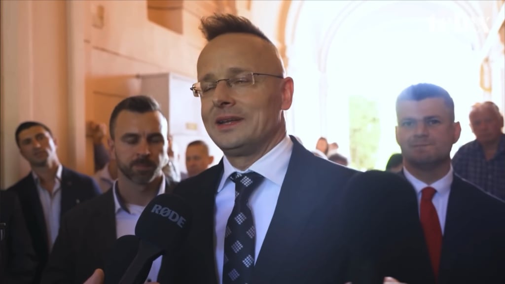 ペテル・シヤルトの癇癪にはパターンがある