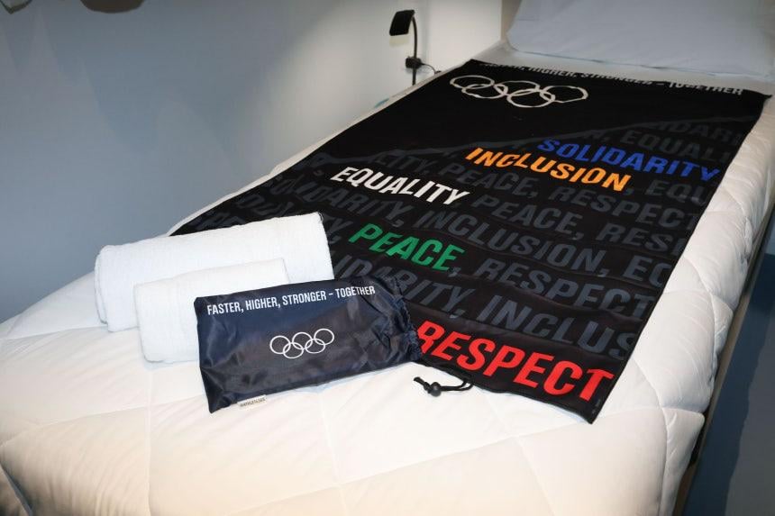 【珍事】＜冬季五輪＞選手村のコンドーム1万個が3日で底をつく…「異例のスピード」…コンドームだけに1マンコというイタリアンギャグか？