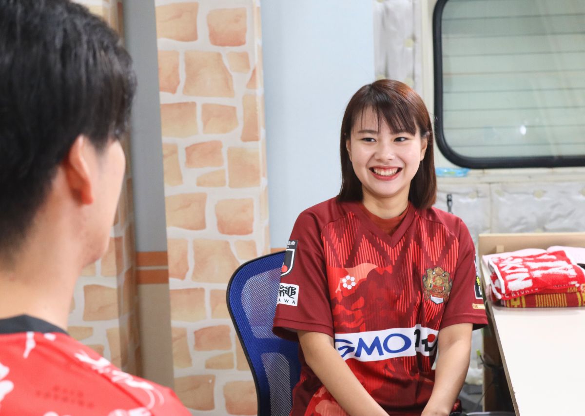 FC琉球全力応援企画！池田廉選手おかえり！再加入を示唆していた？「背番号８」のユニフォームがもたらしたプチ奇跡 …