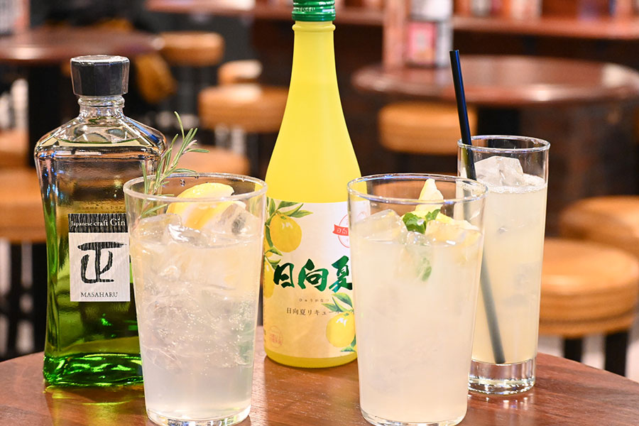 期間中は日向夏を使ったカクテルやハイボール、フードメニューが登場する