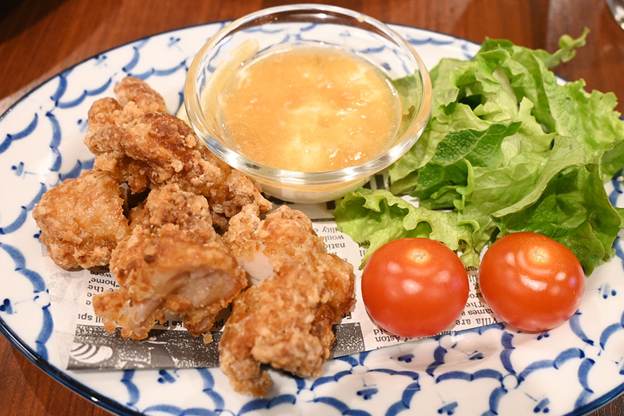 「うまうま！ひとくちチキンバイツ〜日向夏タルタルソース」（680円）