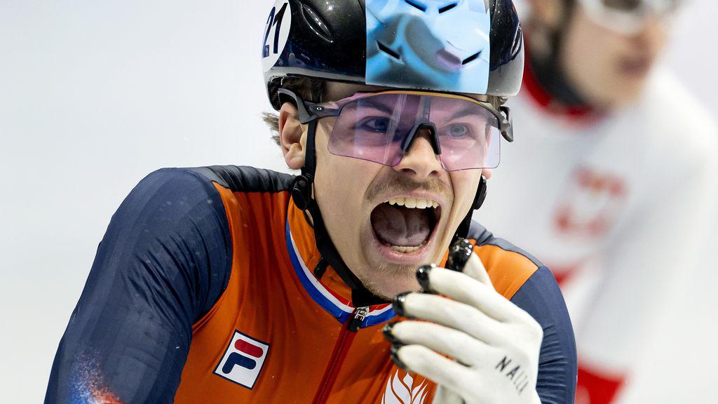 メレ・ファント・ワウト選手がオリンピック500メートルで銀メダル、弟のイェンス選手が銅メダルを獲得