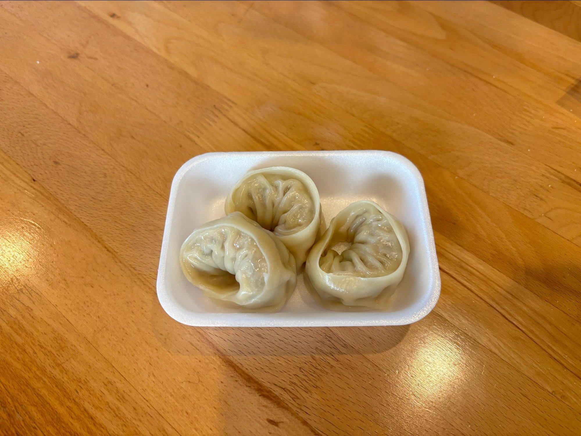 マシュマロチョコサンド（税込150円）、肉まんどぅ