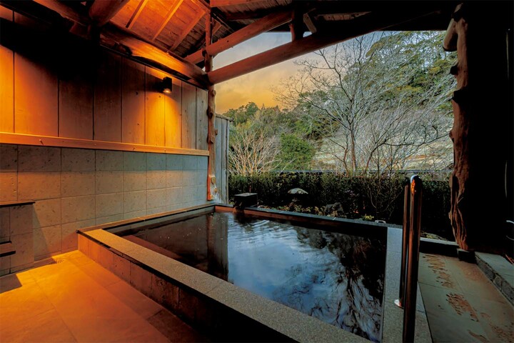 千葉県・夷隅郡「SHINRA YORO VALLEY」の貸切露天風呂