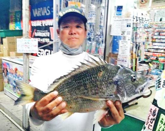 米ぬか＋チヌパワー＋カキ石灰　独自配合のまき餌で本命の51.5cmチンシラーをゲット　沖縄・与那原町東浜 | 沖縄の釣り情報 有釣天 | 沖縄タイムス＋プラス