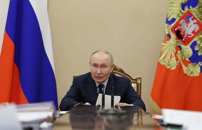 2026年2月3日にモスクワで経済問題に関する会議を主宰しているロシアのウラジーミル・プーチン大統領