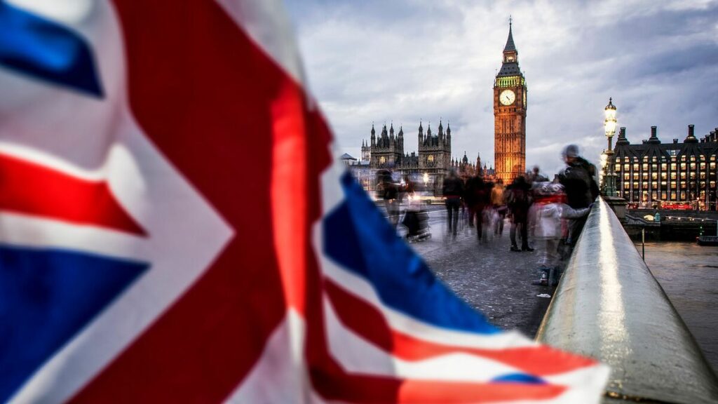 イーロン･マスク氏の投稿で全世界に知れ渡る｢移民大国イギリスを揺るがす小中学生1200人への性犯罪｣の全貌 | PRESIDENT Online（プレジデントオンライン）