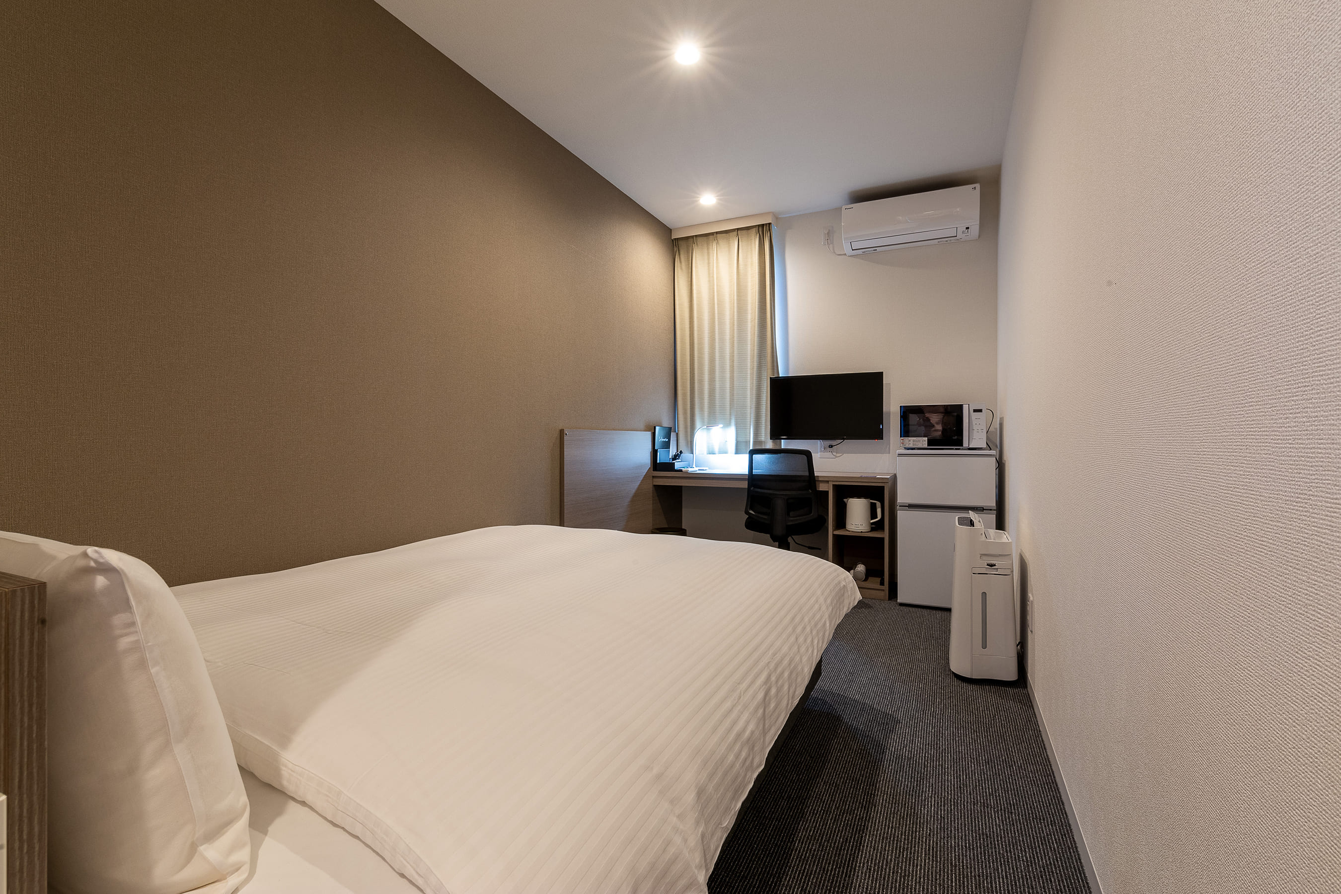 客室 ダブルルーム HOTEL R9 The Yard 大刀洗