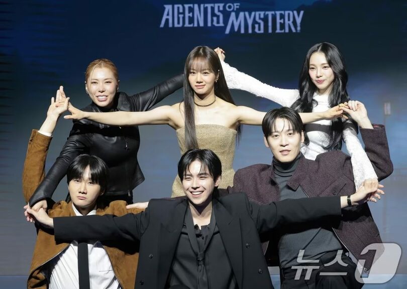 （左上から時計回りに）ガビとヘリ、カリナ、ジョン・パク、キム・ドフン、イ・ヨンジン(c)news1