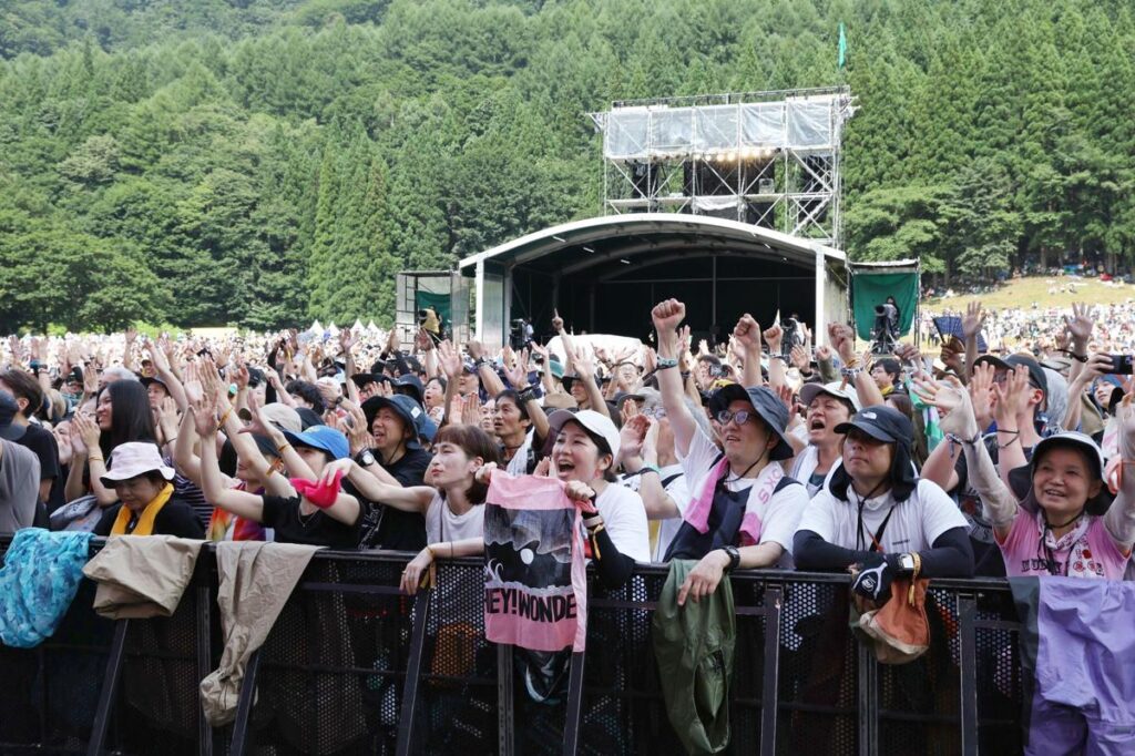［フジロック2026］ハイスタ、マイヘア、平沢進+会人、The xx、KHRUANGBIN、MASSIVE ATTACK…第１弾アーティスト発表！ - 新潟日報