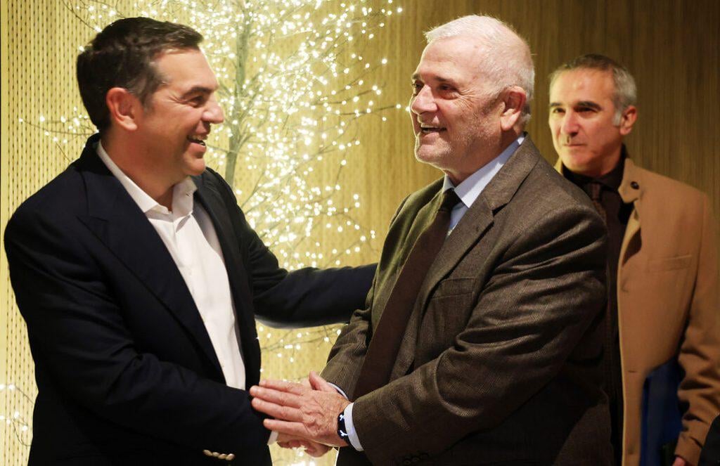 この解雇は名誉なことだ [ Η ΕφΣυν απέλυσε τον δημοσιογράφο Μάριο Διονέλλη μετά από 13 χρόνια επειδή διαφώνησε με τη γραμμή του νέου ιδιοκτήτη ]