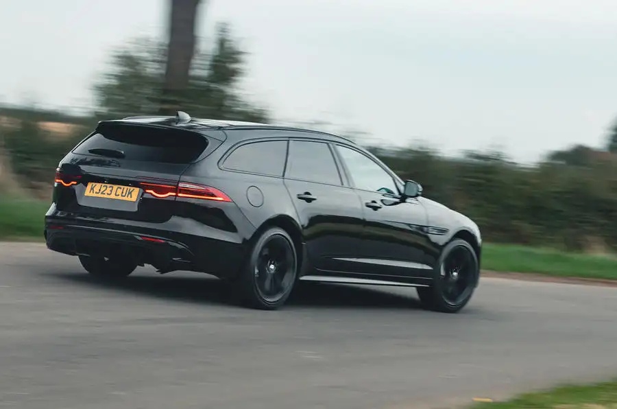 ジャガーXF スポーツブレーク（2代目／2015〜2024年／英国仕様）