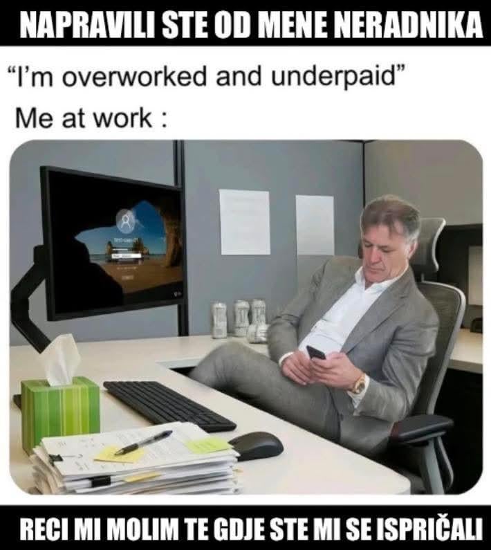 仕事中、私は Reddit をスクロールしており、他の人がどのように Reddit をスクロールするのに非常に多くの時間を費やしているかを見てます。