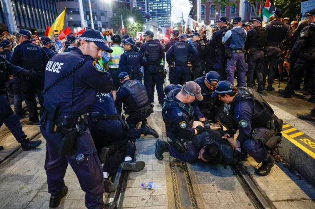 イスラエル大統領がオーストラリア訪問　各地で抗議運動、警察と衝突で逮捕者も(1/2) - CNN.co.jp