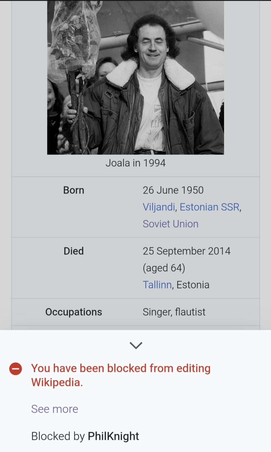 綿菓子の汚れを片づけようとしているとき