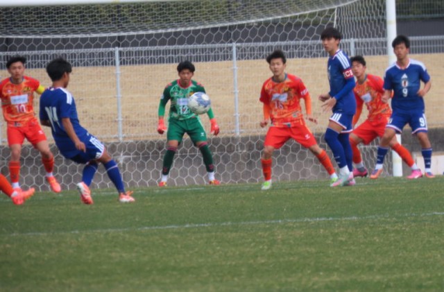 瀬戸内、広島皆実、沼田、広島翔洋、英数学館、修道で構成する広島県高校選抜U-17がU-17日本代表とガチ勝負&hellip;HiFA 平和祈念 2025 Balcom BMW CUP 広島国際ユースサッカー