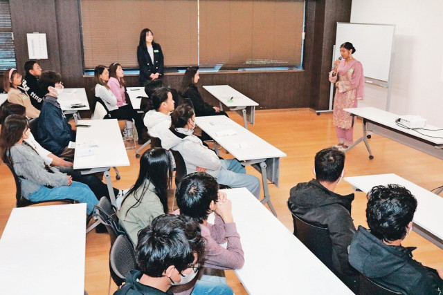 富山県射水市の魅力 もっとＰＲを　市在住外国人ら提案