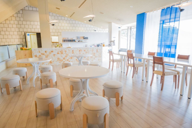 【開店情報】「CAFE USEUM ARITA」　ビーガン料理を有田焼で　人間国宝の作家の器で提供するドリンクも（Saga Shimbun）｜ｄメニューニュース（NTTドコモ）