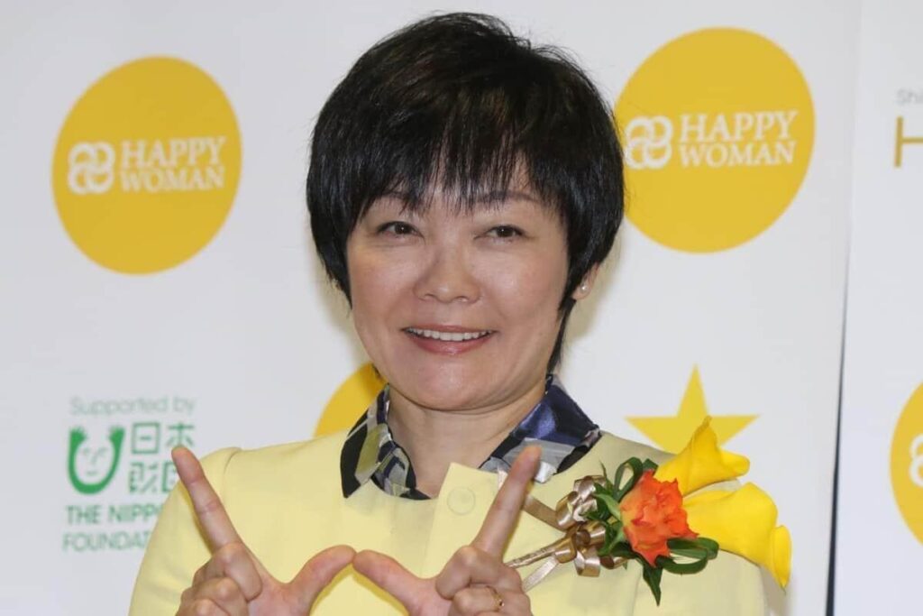 安倍昭恵さん、「奈良で初めて」の体験明かす　鹿に囲まれオロオロ...「怖がってる」の声も: J-CAST ニュース