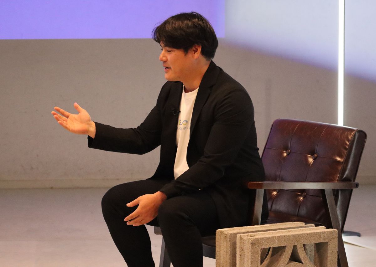 沖縄に住みながら世界を体験！国内留学を実現する「ハローワールド」の挑戦【OKINAWA BUSINESS FRONTLINE】