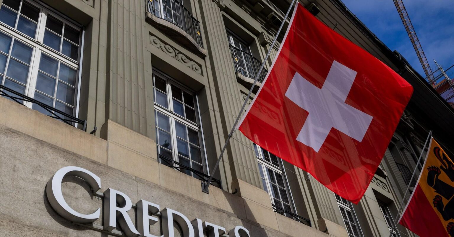 クレディ・スイスでナチス関連口座約900件発見