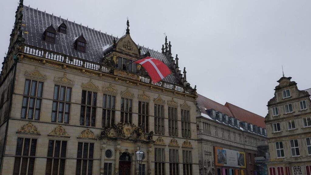 ドイツ、ブレーメン - なぜ今日私たちがあなたの旗を掲げているのかわかりませんが、 を見るのはいつも嬉しいです