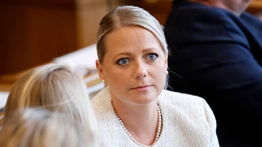 新たなトランスアップ：自由同盟が謝罪