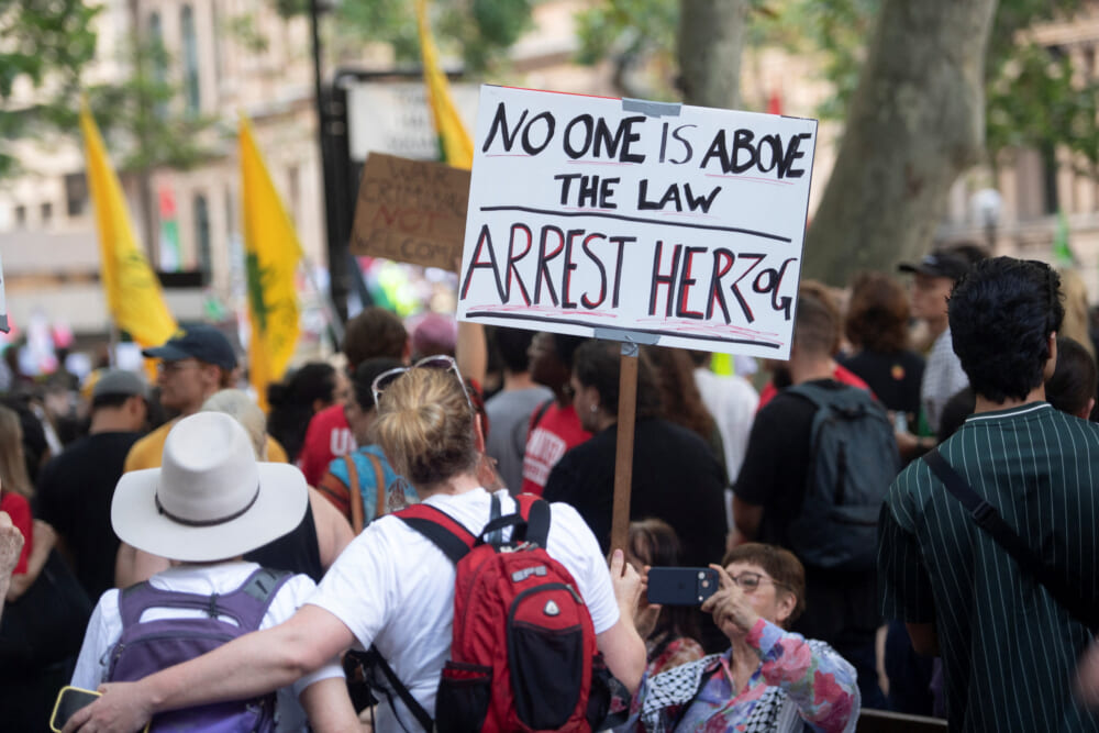 Thousands in Australia protest over  visit from Israel’s president