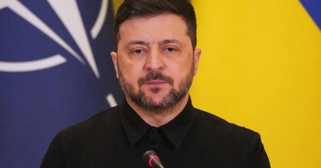 ゼレンスキー氏は、米国がウクライナとロシアに戦争終結合意に達する期限を6月に与えたと述べた。この問題は、米国とロシアの間で起こり得る合意、いわゆる「ドミトリエフ・パッケージ」に関するもので、伝えられるところによれば、約12兆ドル相当の経済協力が含まれている。