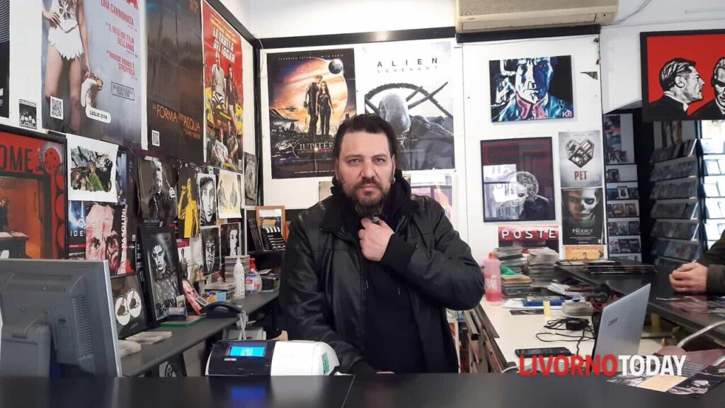 リボルノで追悼、フェデリコ・フルシアンテ死去、享年52歳